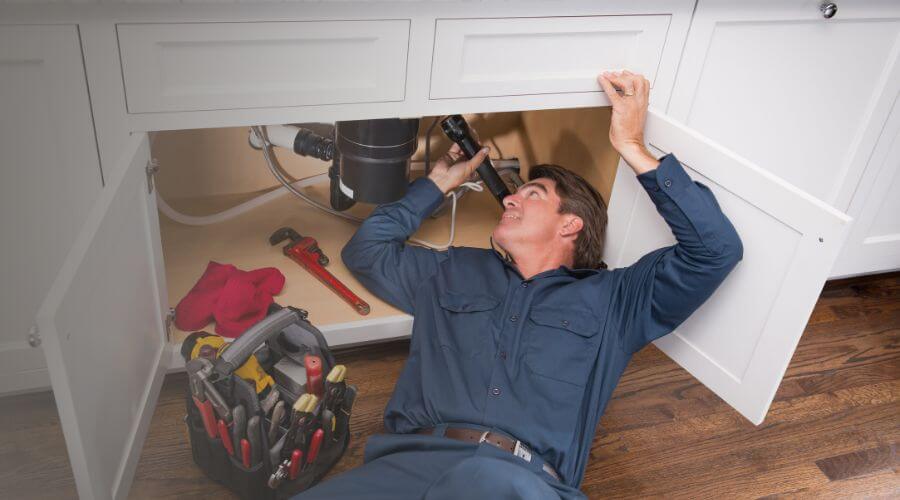 Local water heater installation in Escanaba, MI